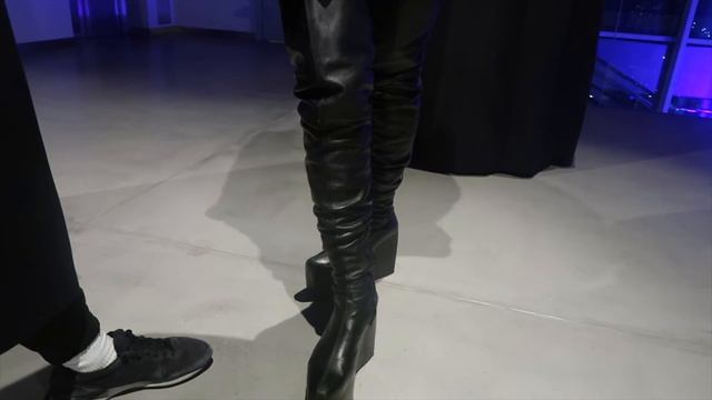 Что надето? / Что носит модная тусовка Алматы? / Алима Болатбек смотреть онлайн