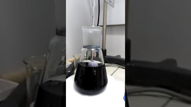 Химическая реакция. Активный хлор смотреть онлайн