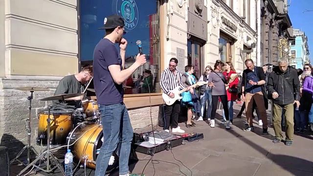 УЛИЧНЫЕ МУЗЫКАНТЫ СПб,гр.АЙДАХО(7) 10.05.23. смотреть онлайн
