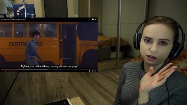 REACTING TO - Stray Kids "락 (樂) (LALALALA)" M/V смотреть онлайн