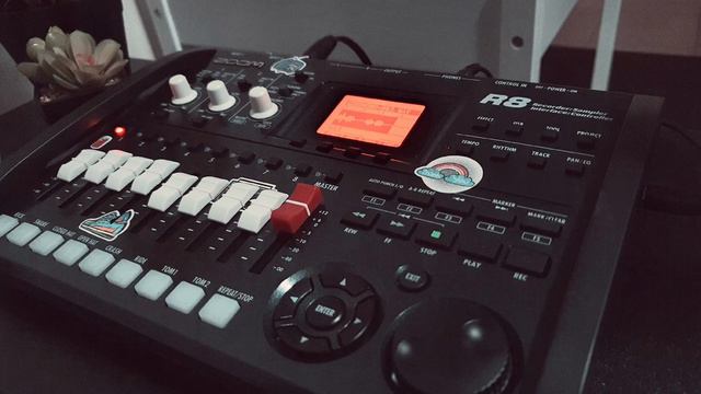 Zoom R8 | Chilled Boombap |