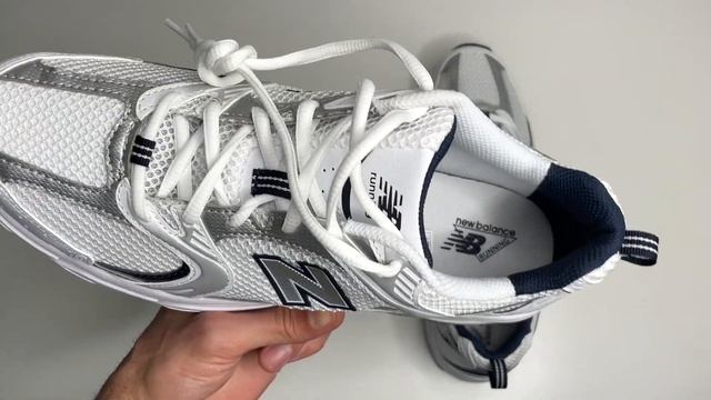 ЕЩЕ В ТРЕНДЕ? / Обзор кроссовок New Balance 530 смотреть онлайн