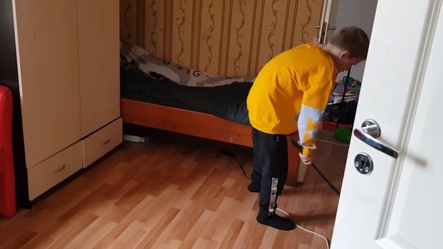 Он только портит, поэтому нет... смотреть онлайн