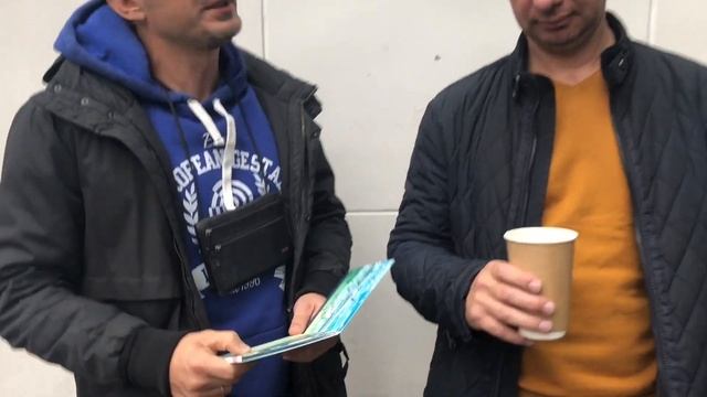 Автографы для акционеров Планеты. смотреть онлайн