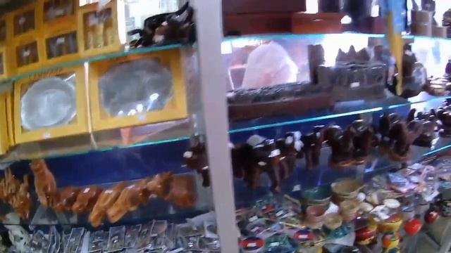 Камбоджа провинция Сиануквиль поход по магазинам смотреть онлайн