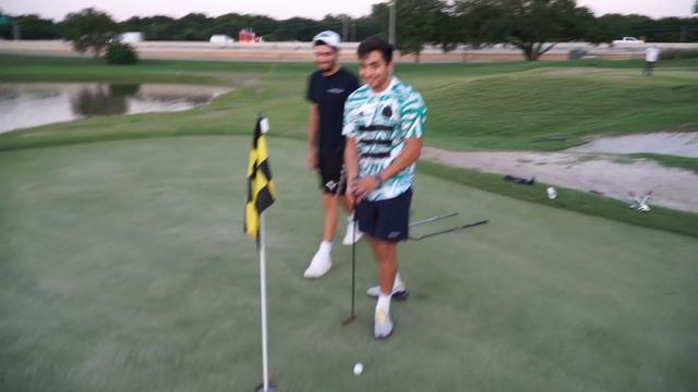 Almost Every Hole Was Birdied | Bubbie VS Steve & Luis смотреть онлайн