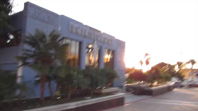 GETTING OUT OF THE FRIEND ZONE! смотреть онлайн