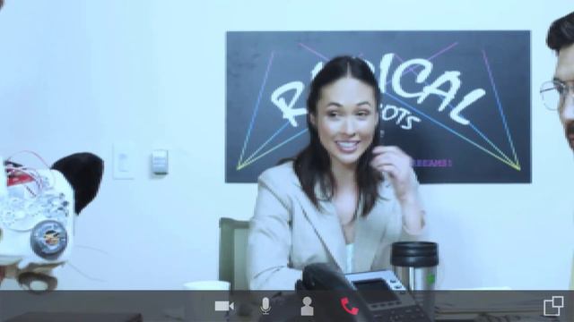 Logitech Meetup conference camera смотреть онлайн