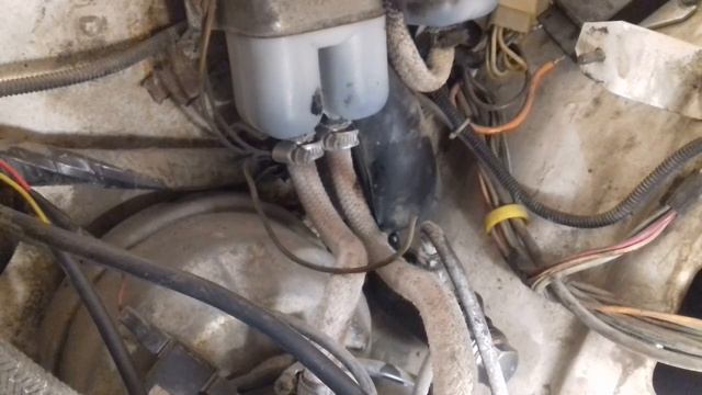 ЗАМЕНА НА ВАЗ-2106 ЦИЛИНДР СЦЕПЛЕНИЯ ГЛАВНЫЙ смотреть онлайн