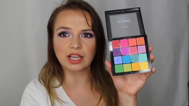 My Top 10 Favorite Colorful Eyeshadow Palettes! смотреть онлайн