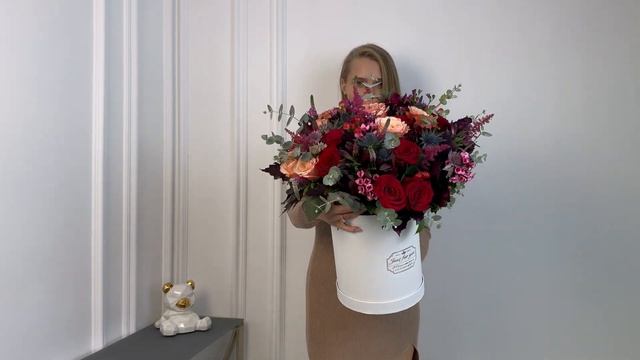Купить букет в шляпной коробке #24 на FlowBeri ru смотреть онлайн