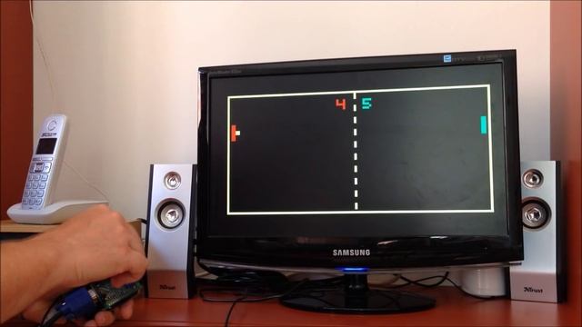 Arduino VGA Pong (with colors) смотреть онлайн