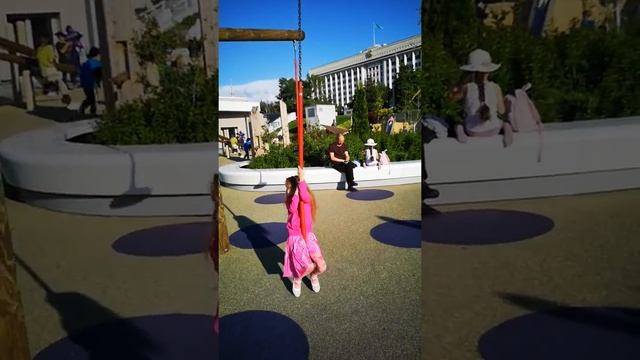 Любимые качели смотреть онлайн