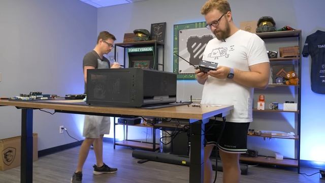 We Built a $170 Gaming PC in 2022 смотреть онлайн