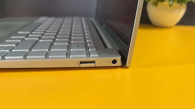 TOP BEST BUDGET LAPTOPS 2022 ! смотреть онлайн