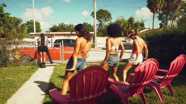OSMANI GARCIA & LA MUSA - Bumper (Prod. by Cuban Deejays) [Official Video by Jorge Arroyo] Cubaton смотреть онлайн