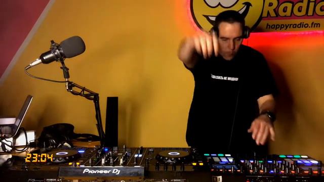 MAX VORTEX | LIVE DJ SET | HAPPYRADIO.FM | 26.09.20 смотреть онлайн