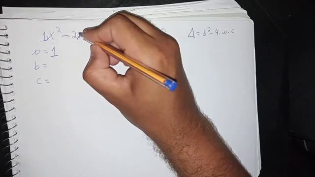 Analisando a equação do segundo grau x² –2x +1 = 0, podemos afirmar que ela possui: смотреть онлайн