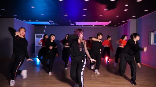 Imagine Dragons - Believer l Girls Hiphop Class (P-yo) смотреть онлайн