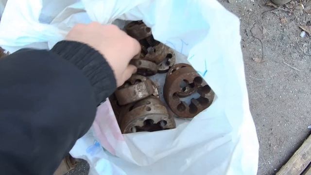 Продаём со ВСЕЙ СИЛЫ токарный инструмент! А ведь его уже могли переплавить... смотреть онлайн