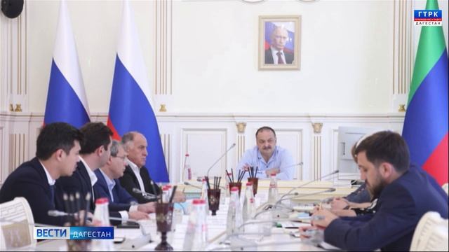 Сергей Меликов провел совещание по вопросам оказания помощи Михайловскому району Запорожской област смотреть онлайн