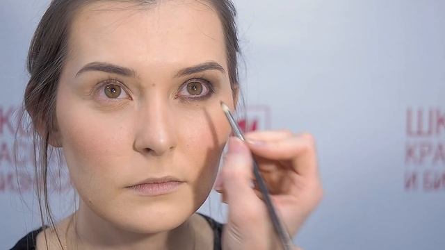 Макияж смоки айс для новичков. Как быстро сделать smokey eyes ? Делаем выразительные дымчатые глаза смотреть онлайн