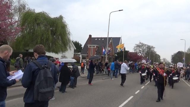 Muziekvereniging St. Cecilia Voorhout Bloemencorso Bollenstreek 2023 смотреть онлайн