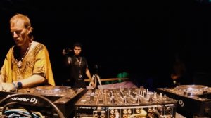 Merkaba - Universo Paralello #14 [VEVAL.RU]