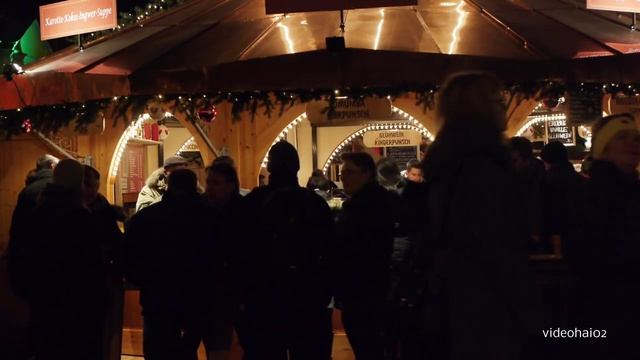 Weihnachtsmarkt vor dem Schloss Charlottenburg Berlin 2012 смотреть онлайн