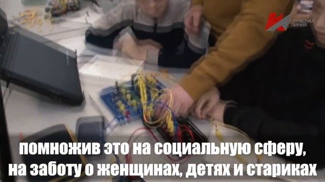 Отобьём совхоз им. Ленина от бандитов в погонах! смотреть онлайн