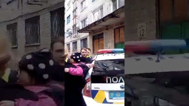 Новая Полиция делает без предел... Крепили молодого парня Не за что... смотреть онлайн