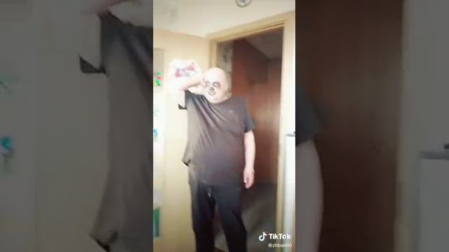 прикол про панду ребятам на фронт 2202 2003 4591 2586 смотреть онлайн