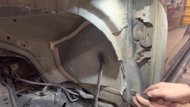 Chevy Colorado AEV fender flare installation. @crossthreaded4064 смотреть онлайн