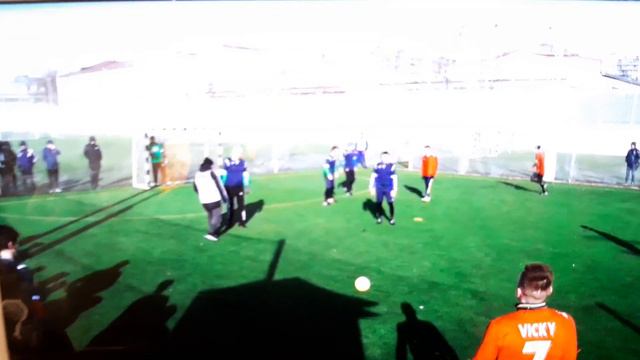 MR.LEVA стал чемпионом вместе с криминальным авторитетом.Матч проходил под сонцем и снегом,ЭКСТРИМ! смотреть онлайн