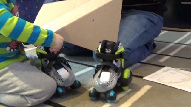 Ролики для детей Посылка с роликами HUDORA.