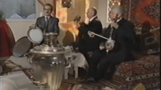 Canəli Əkbərov-"Segah" təsnifi-3.Dastsnlardan gəlmişik verilişindən.Aparıcı Zəlimxan Yaqub. смотреть онлайн