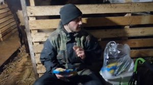 Купил ВКУСНЯШКИ ДЛЯ КОРОВ! КОРОВЫ ЛИЖУТ СОЛЬ!