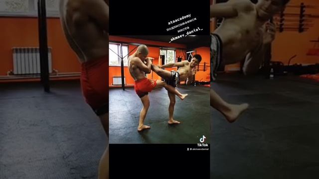 Тайский бокс « осень жёстко». смотреть онлайн