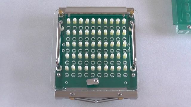 Ручной капсулятор на 100 капсул. Ориентация твёрдых желатиновых капсул. смотреть онлайн