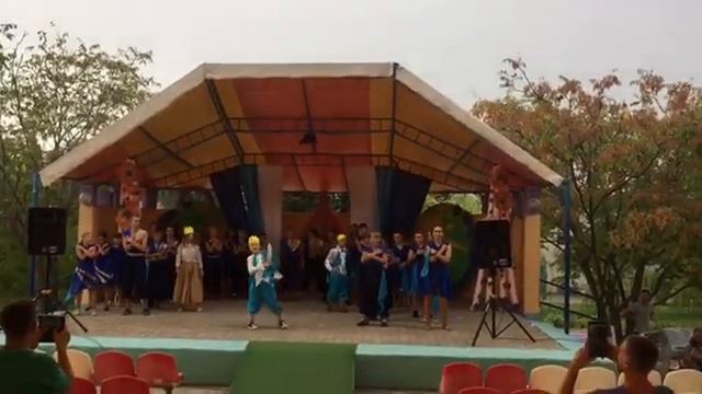 8 отряд. Сипелка "Голубая луна". смена лето 2019 смотреть онлайн