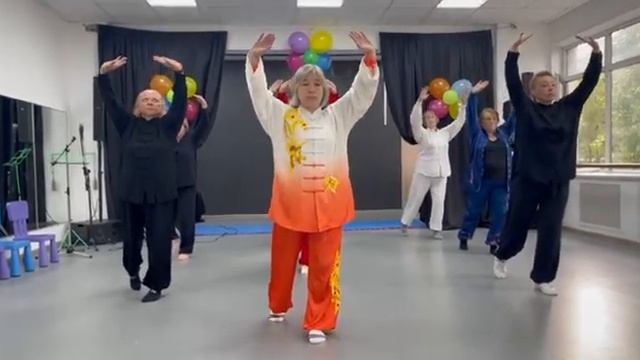 Московское Долголетие. Комплекс Цигун Даоинь" Укрепляющий здоровье и продлевающий жизнь." смотреть онлайн