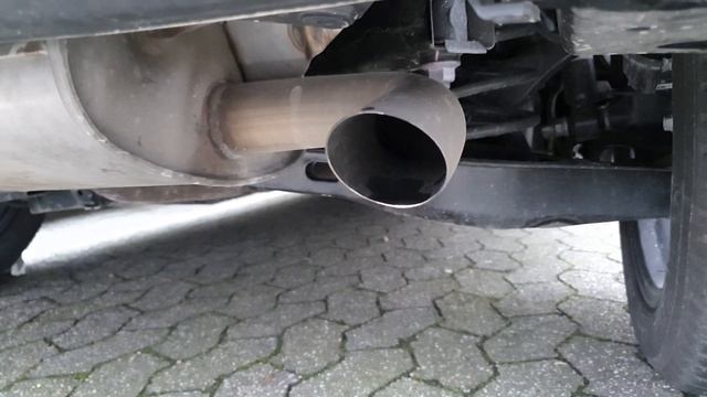 Toyota C-HR 1.8 VVT-i Hybrid - EXHAUST SOUND - REVS - START UP смотреть онлайн