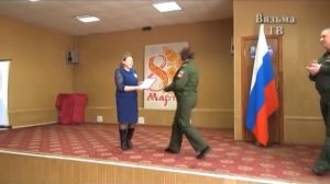 Вручение сертификата в войсковой части № 48886