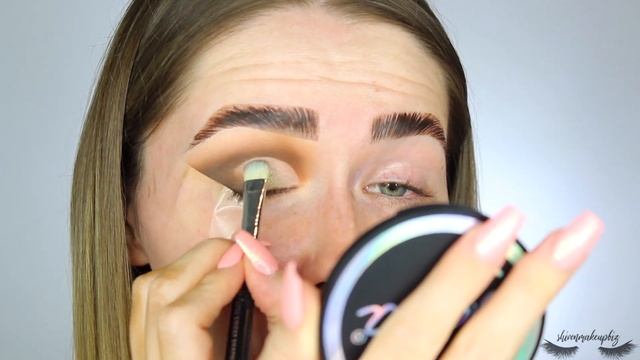 NIKKIE TUTORIALS X BEAUTY BAY EYESHADOW PALETTE TUTORIAL & REVIEW! | shivonmakeupbiz смотреть онлайн