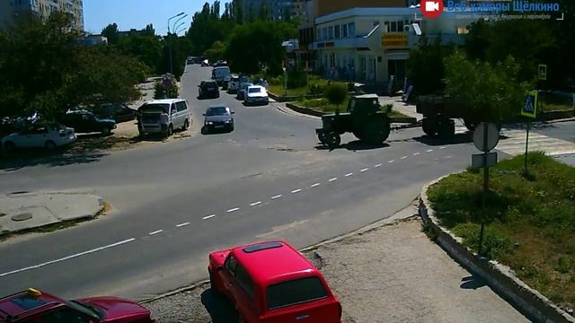 Перекрёсток в Щёлкино, 20.08.2015 - time-lapse с камеры 2 смотреть онлайн