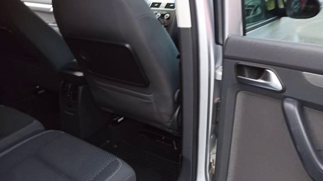 Огляд VW Touran Comfortline 1.6 tdi 2012 смотреть онлайн