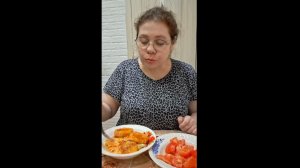 Мукбанг Тефтели, Лапша