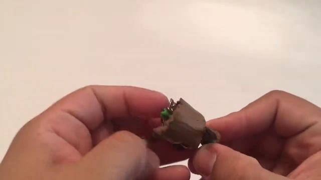 Hot Toys: Guardians of the Galaxy Vol. 2 - Groot Cosbaby Bobble-Head Keychain смотреть онлайн