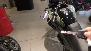 Сравнение Honda CB400X против Honda CB500
