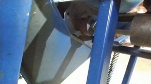 ДОЗАТОР удобрений на три ряда с регулируемой подачей удобрений СВОИМИ РУКАМИ!